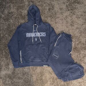 Nike Blue Mavericks Hoodie and Sweatpants Set